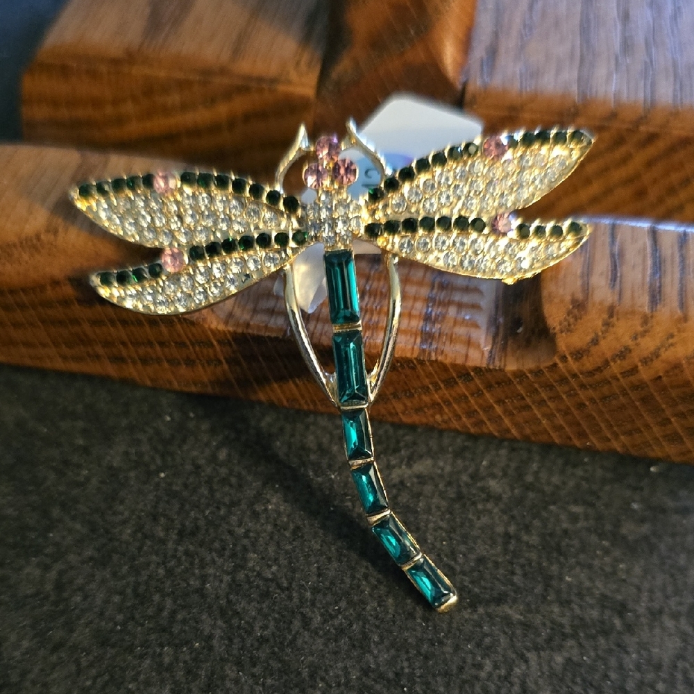 Crystal Dragonfly Brooch Pin in Emerald and Pink